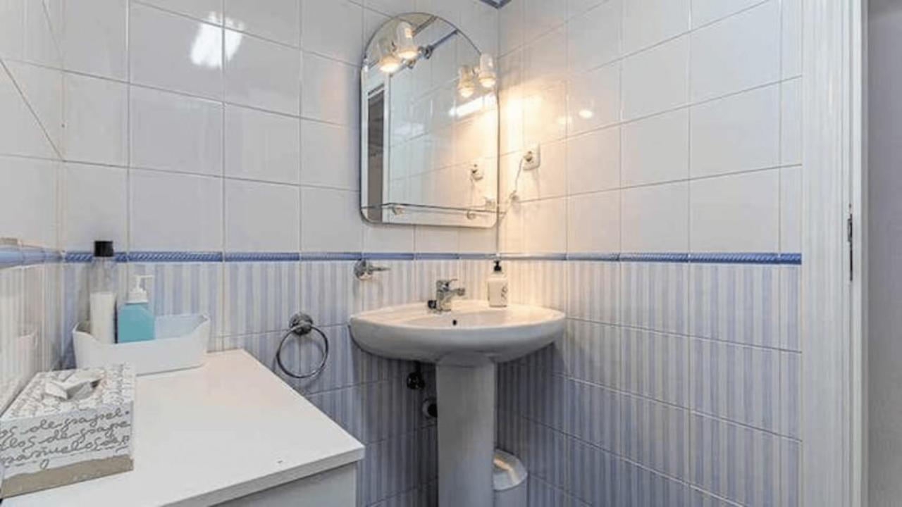 797 Holiday Rentals - Piso Para 4 Con Amplia Terraza Al Jardin Y Al Mar Benalmádena Exteriör bild
