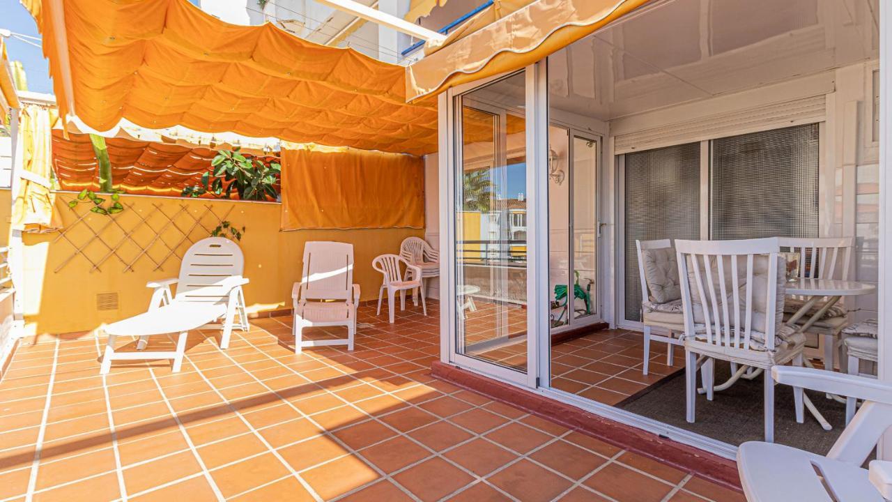 797 Holiday Rentals - Piso Para 4 Con Amplia Terraza Al Jardin Y Al Mar Benalmádena Exteriör bild
